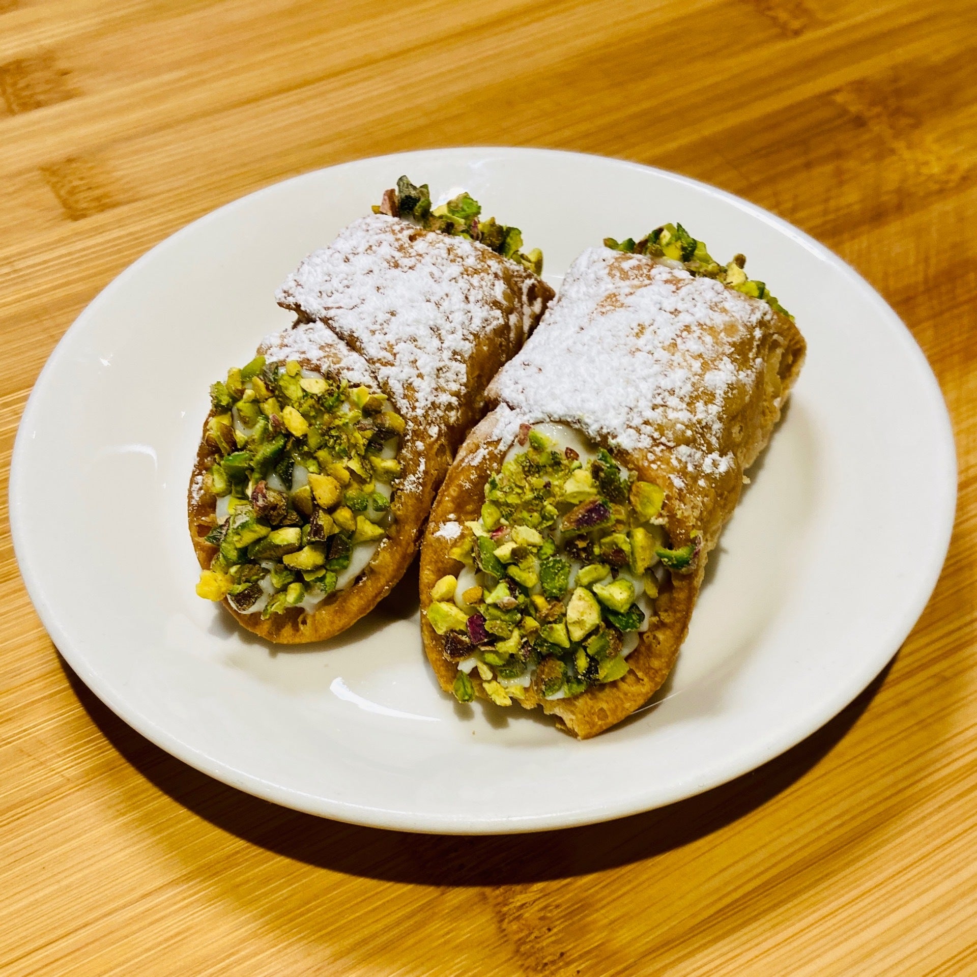 Cannoli al Pistacchio